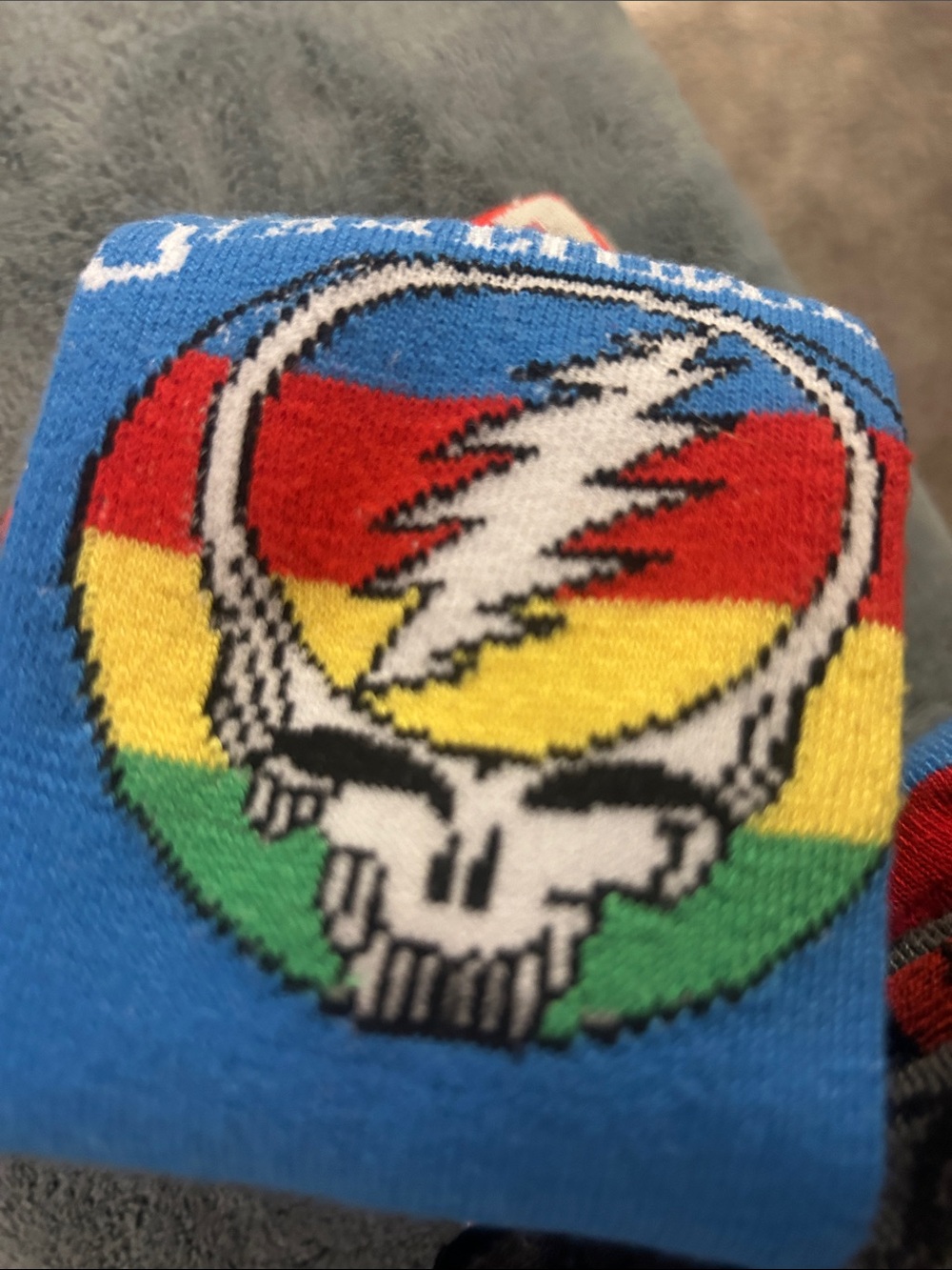 5 pair of fun Character men’s socks - Picture 6 of 9